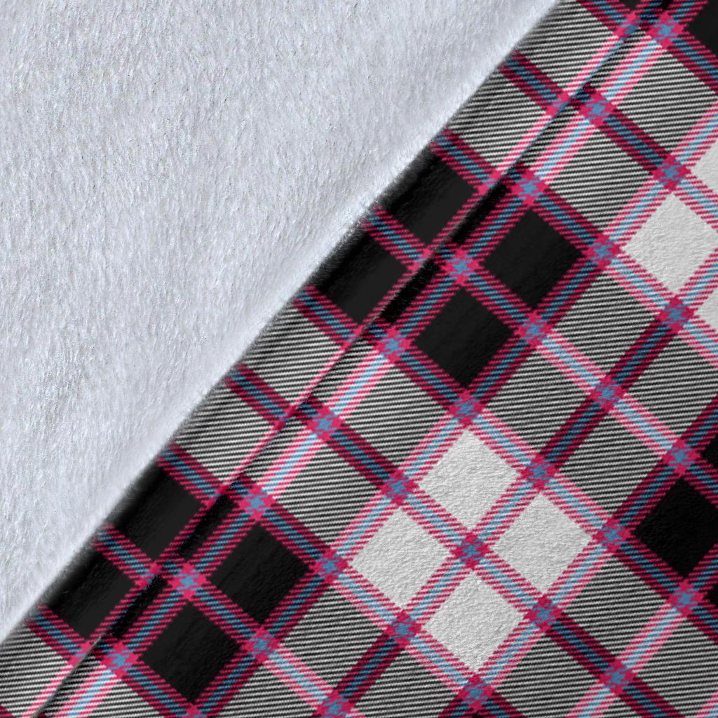 MacPherson Hunting Modern Tartan Crest Blanket Wave Style