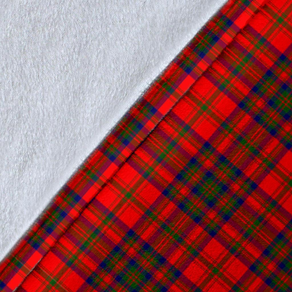 Matheson Modern Tartan Crest Blanket Wave Style