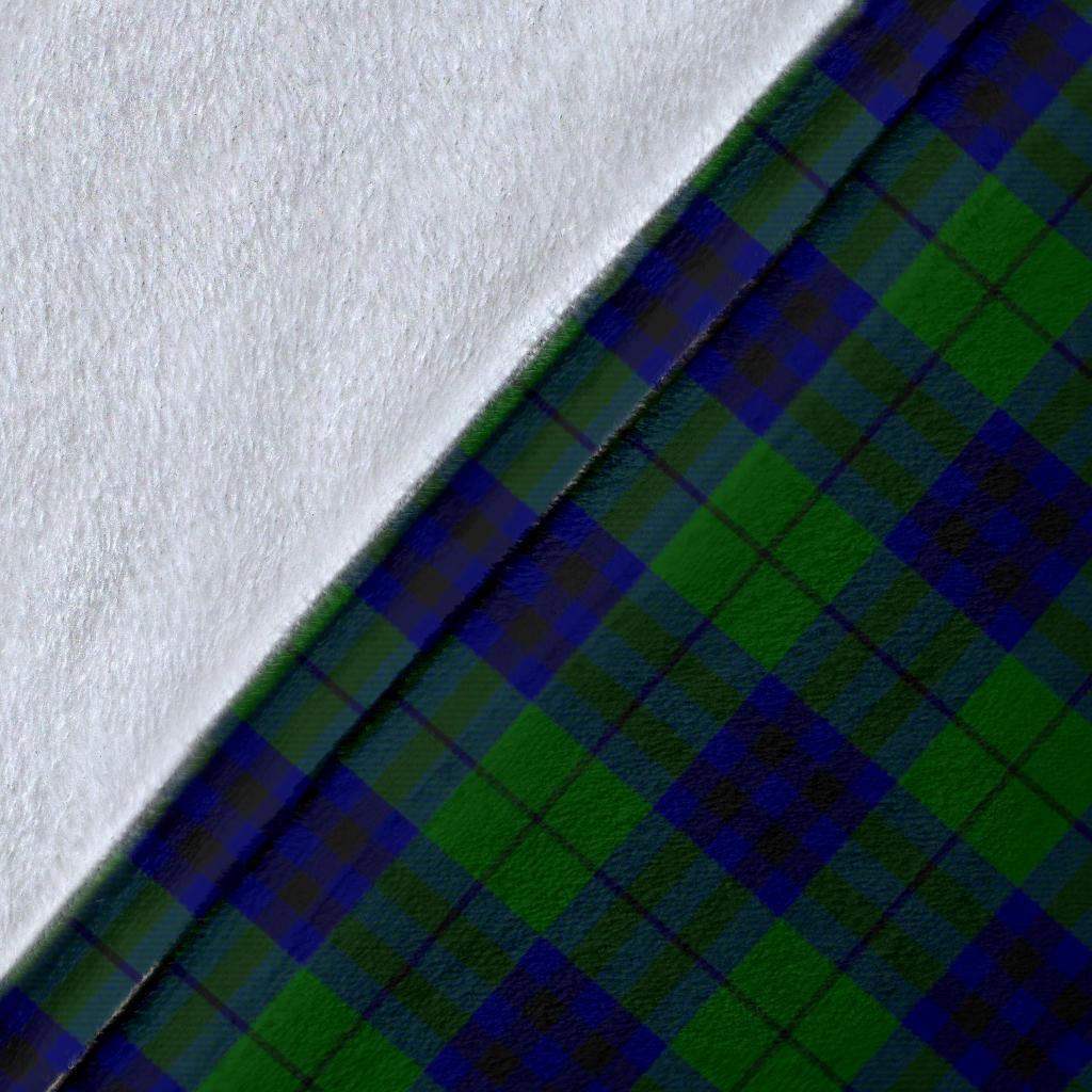 Keith Modern Tartan Crest Blanket Wave Style