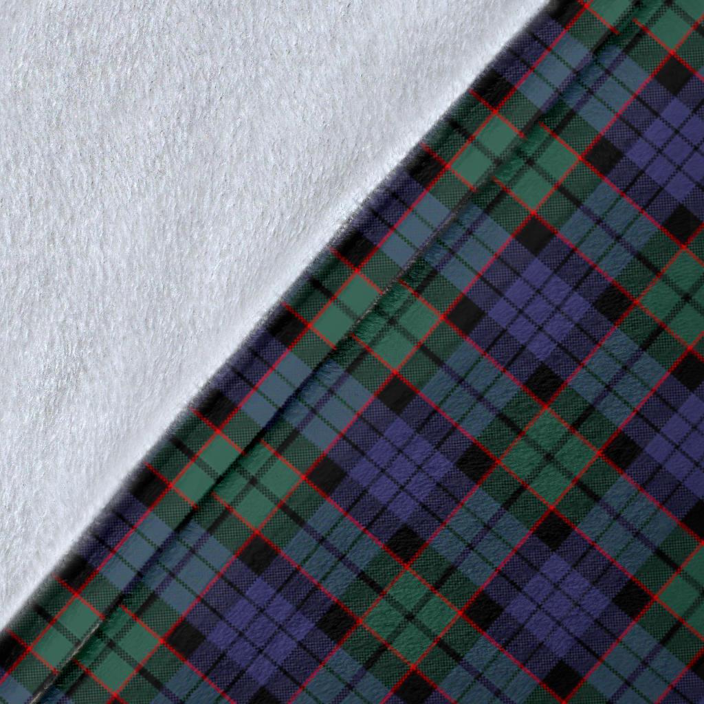 Fletcher Modern Tartan Crest Blanket Wave Style