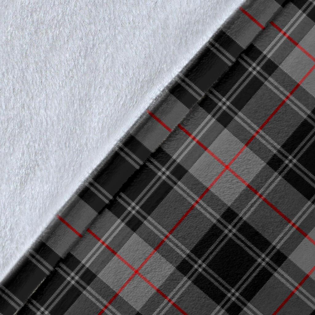 Moffat Modern Tartan Crest Blanket Wave Style