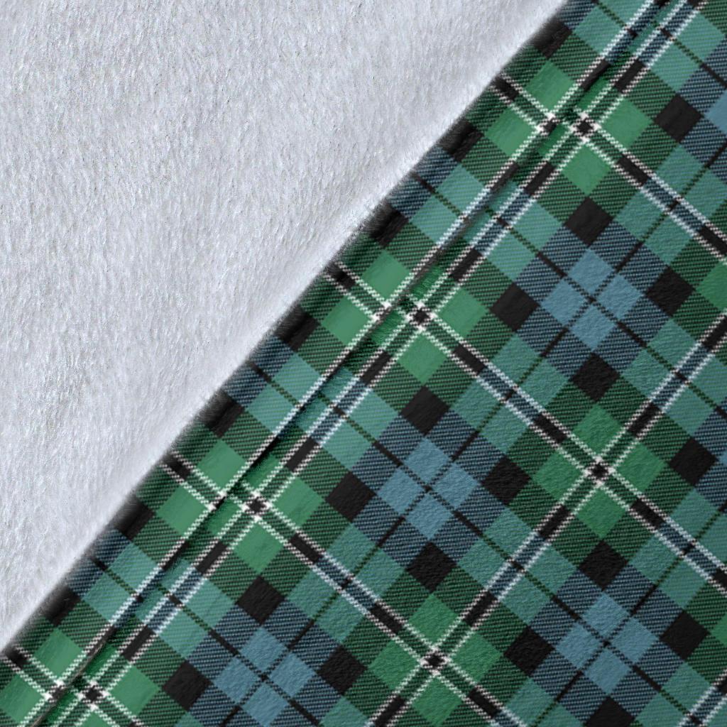 Melville Tartan Crest Blanket Wave Style