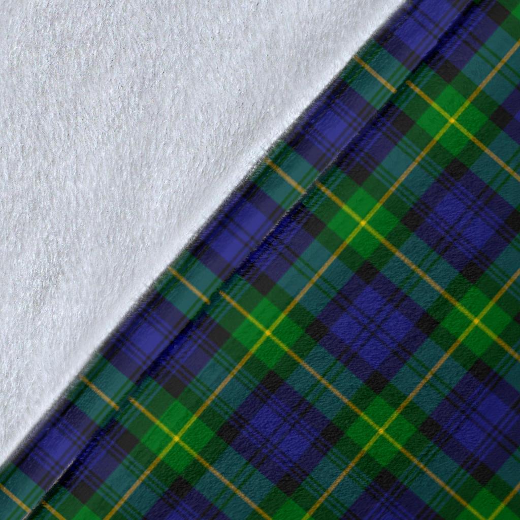 Gordon Modern Tartan Crest Blanket Wave Style