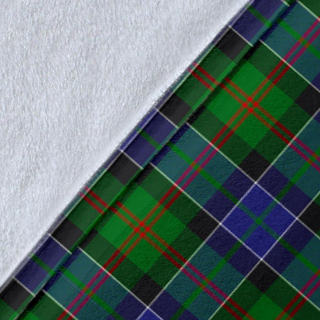 Paterson Tartan Crest Blanket Wave Style