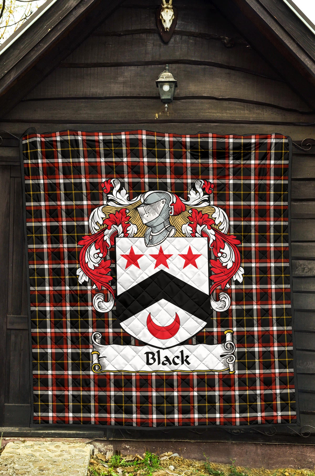 Black Tartan Crest Quilt - SP