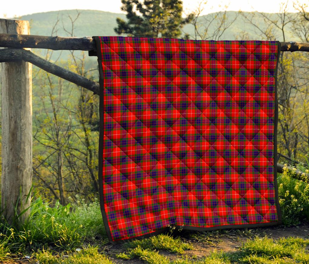 Fraser Modern Tartan Quilt