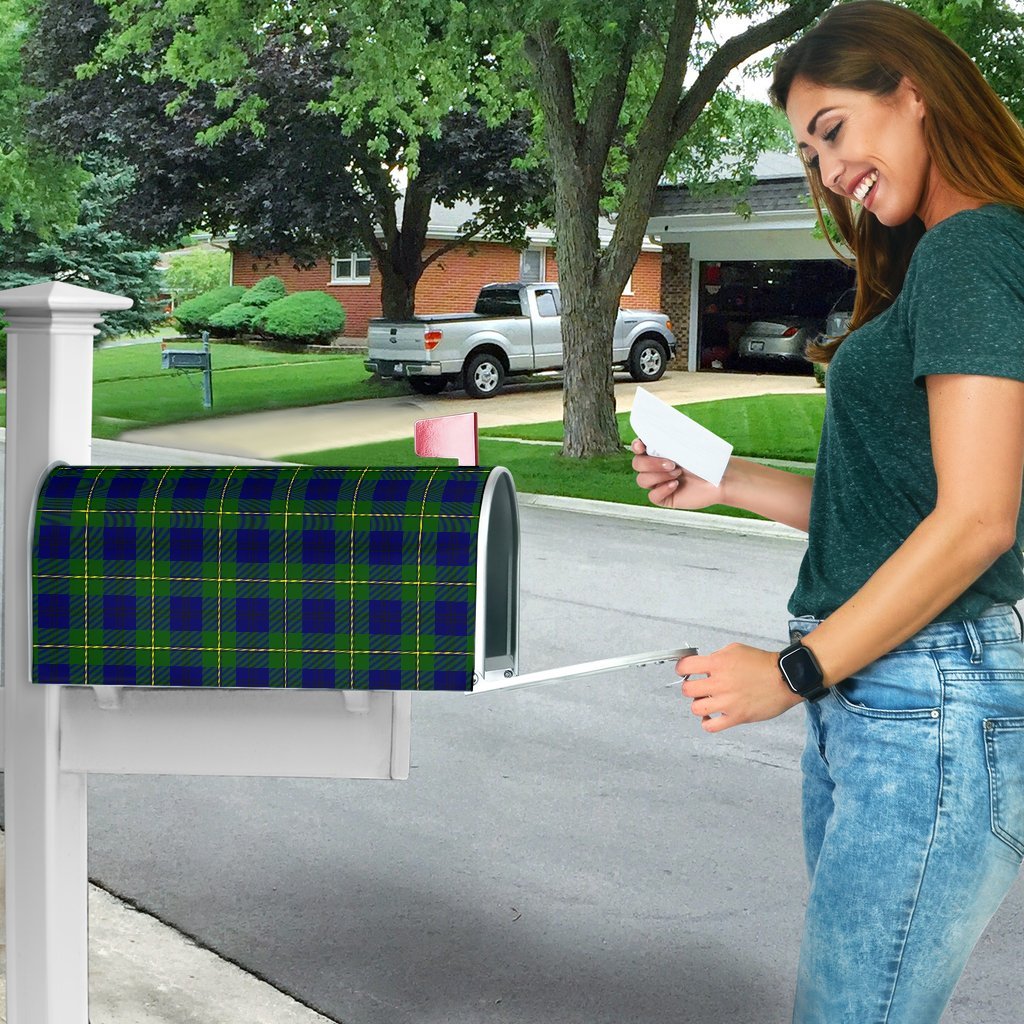 Johnston Modern Tartan Crest Mailbox