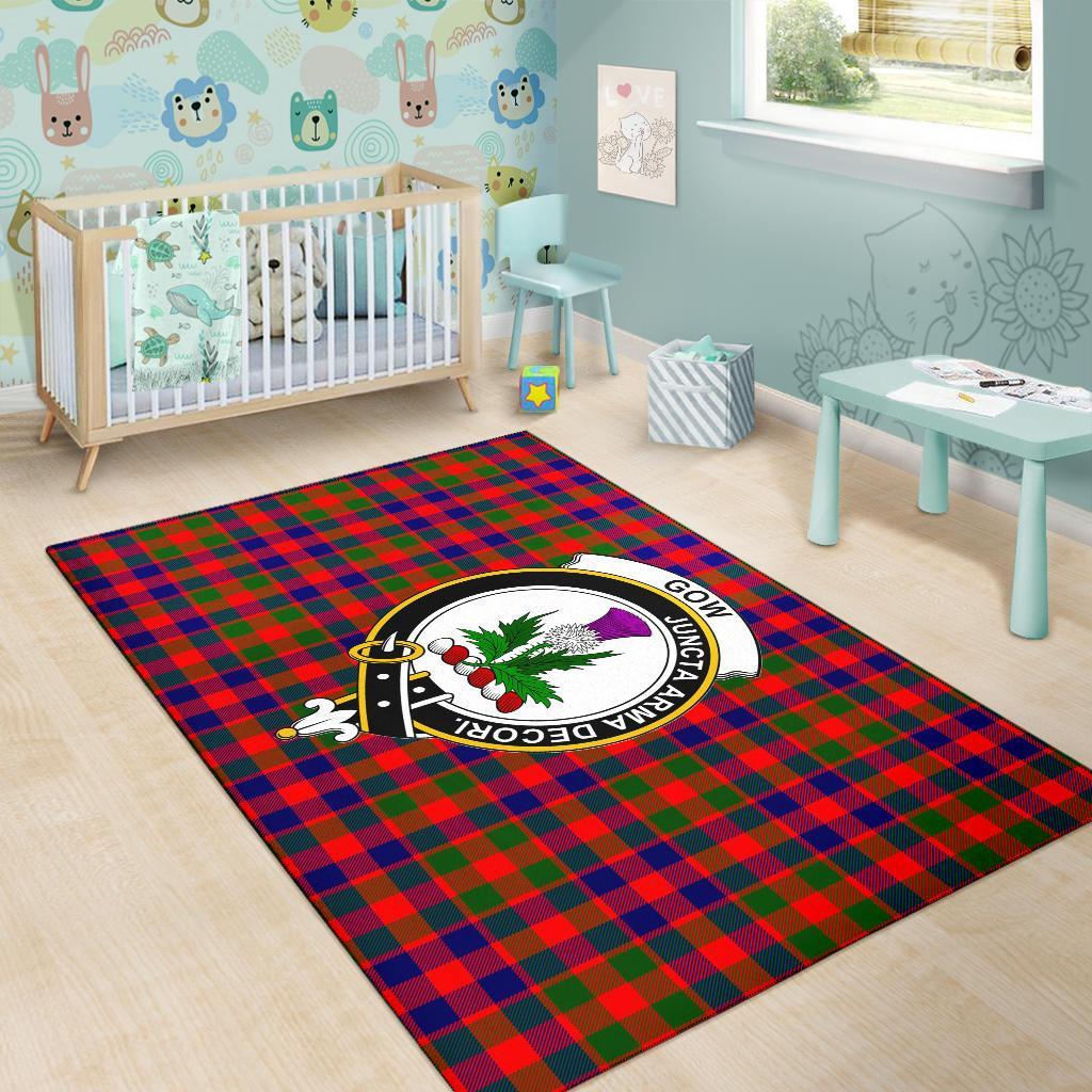 Gow (Of Skeoch) Tartan Crest Area Rug