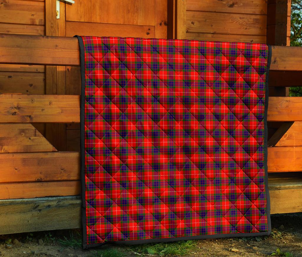 Fraser Modern Tartan Quilt