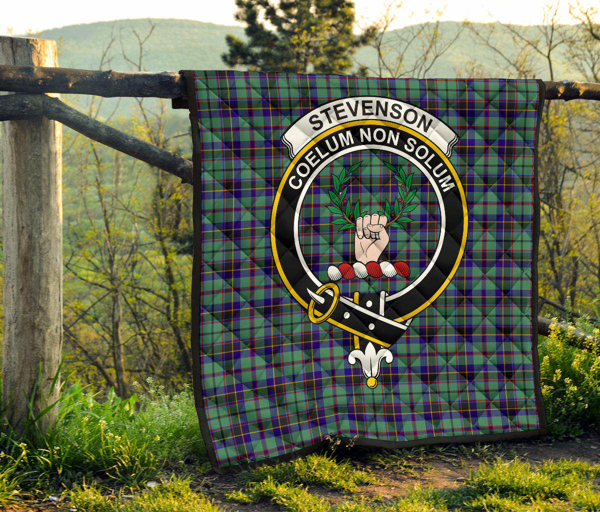 Stevenson Tartan Crest Quilt - SP