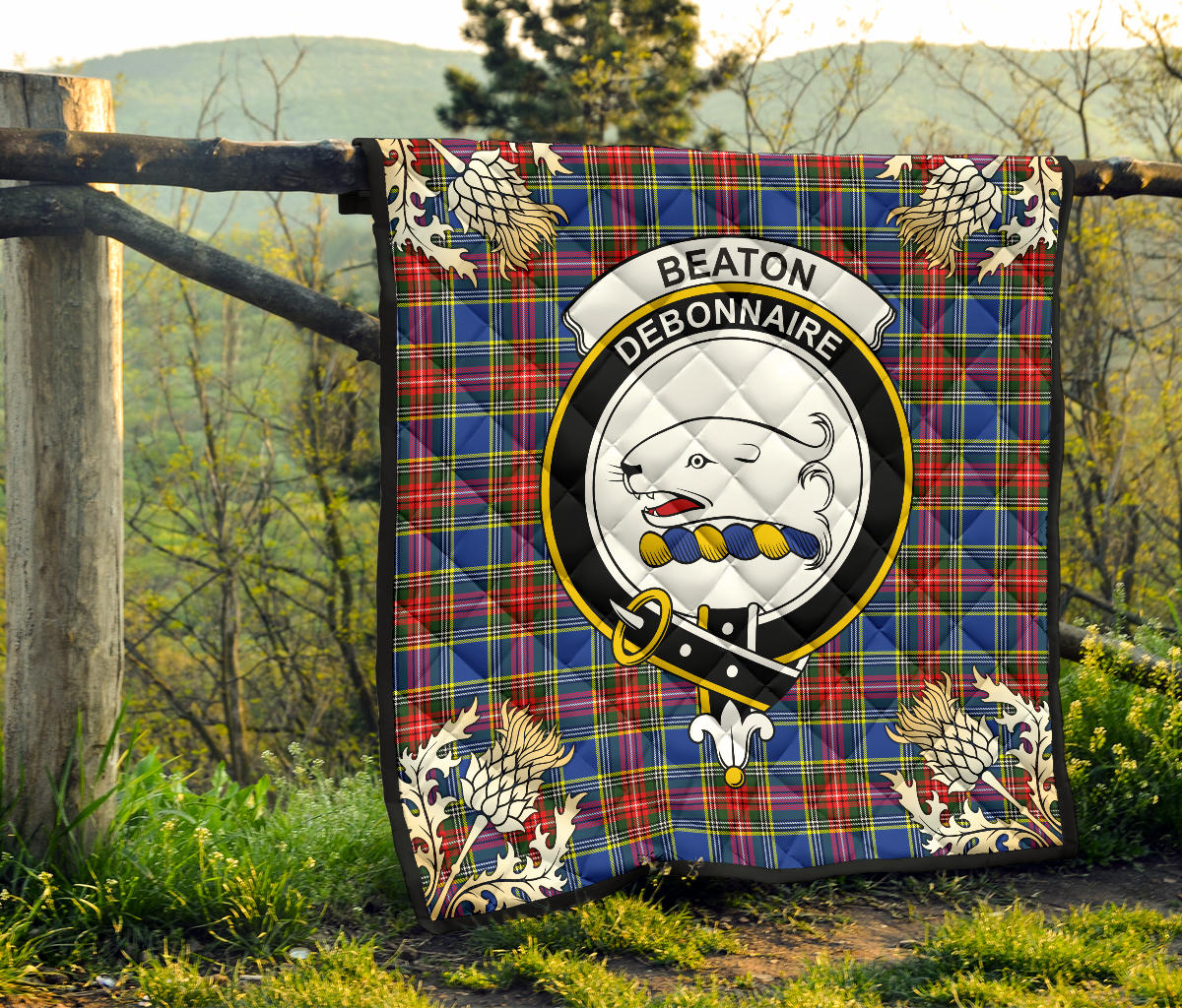 Beaton Tartan Crest Premium Quilt - Gold Thistle Style SP