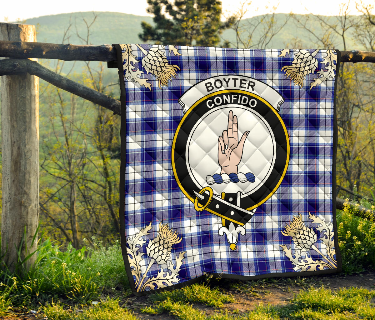 Boyter Tartan Crest Premium Quilt - Gold Thistle Style SP