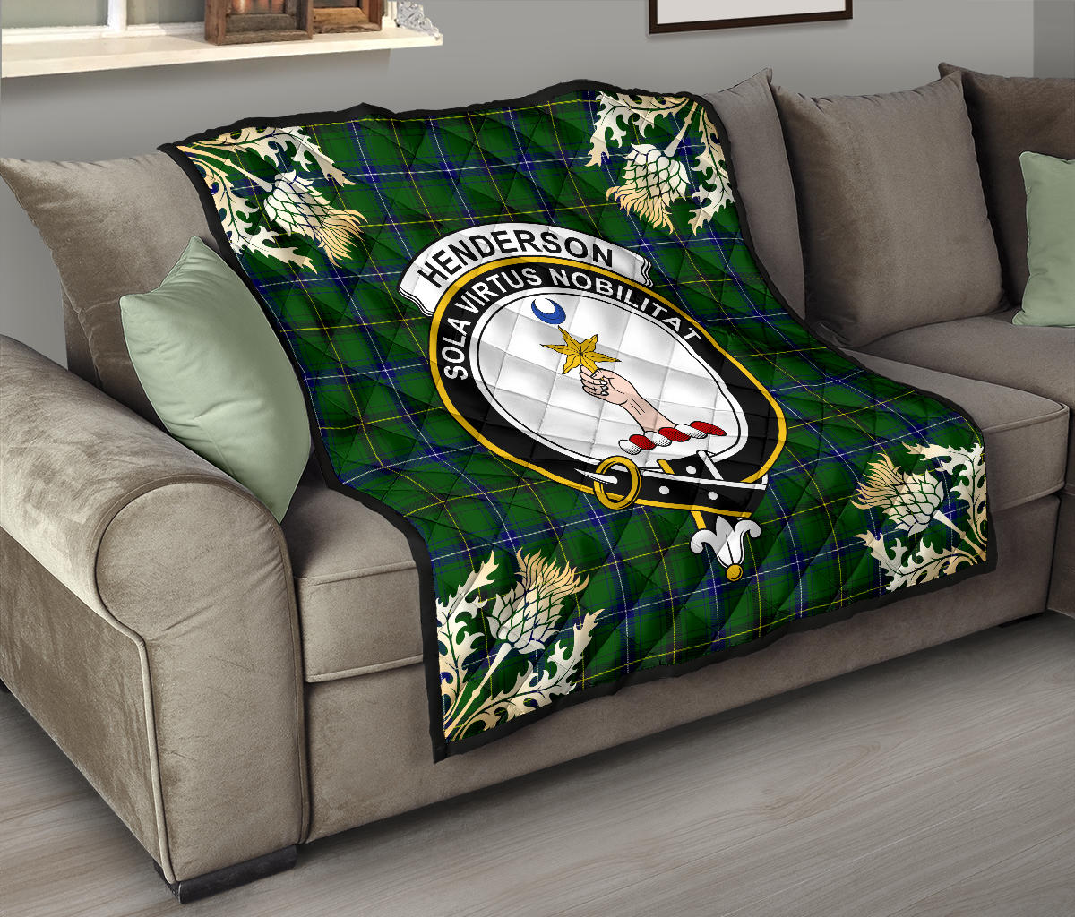 Henderson Modern Tartan Crest Premium Quilt - Gold Thistle Style SP